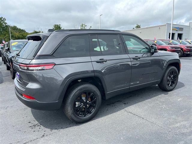 2024 Jeep Grand Cherokee Altitude X