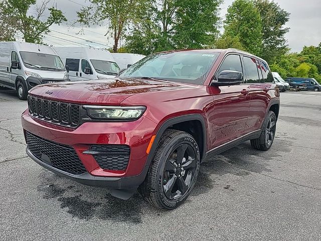 2024 Jeep Grand Cherokee Altitude