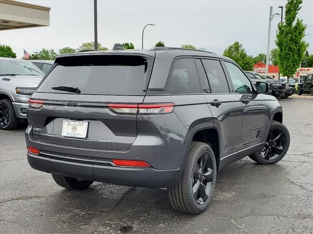 2024 Jeep Grand Cherokee Altitude