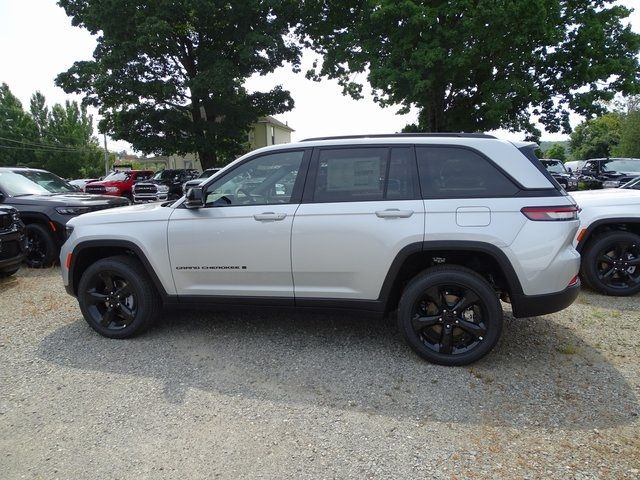 2024 Jeep Grand Cherokee Altitude X