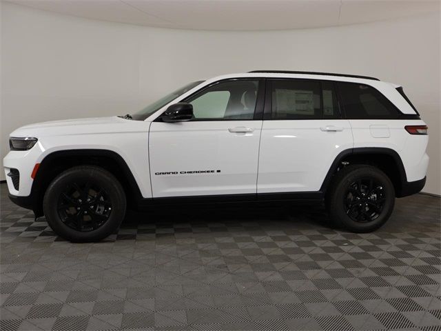 2024 Jeep Grand Cherokee Altitude