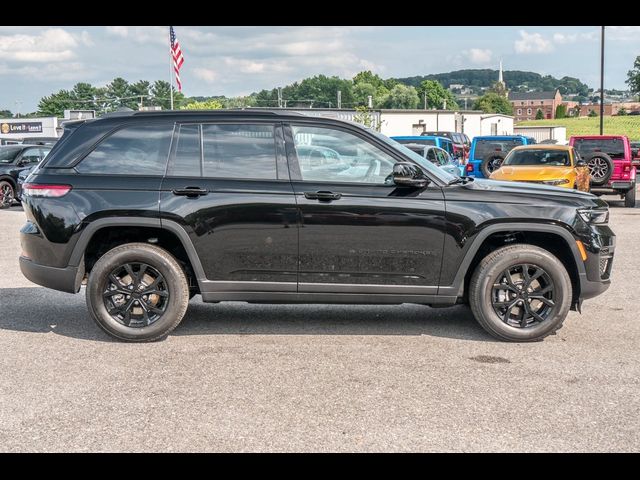 2024 Jeep Grand Cherokee Altitude