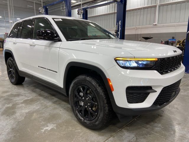 2024 Jeep Grand Cherokee Altitude