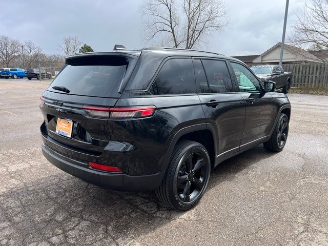 2024 Jeep Grand Cherokee Altitude