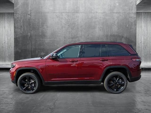 2024 Jeep Grand Cherokee Altitude