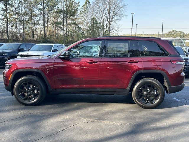 2024 Jeep Grand Cherokee Altitude