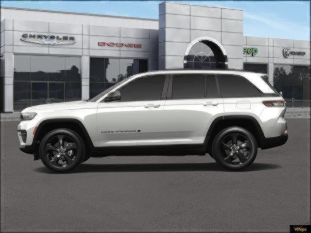 2024 Jeep Grand Cherokee Altitude