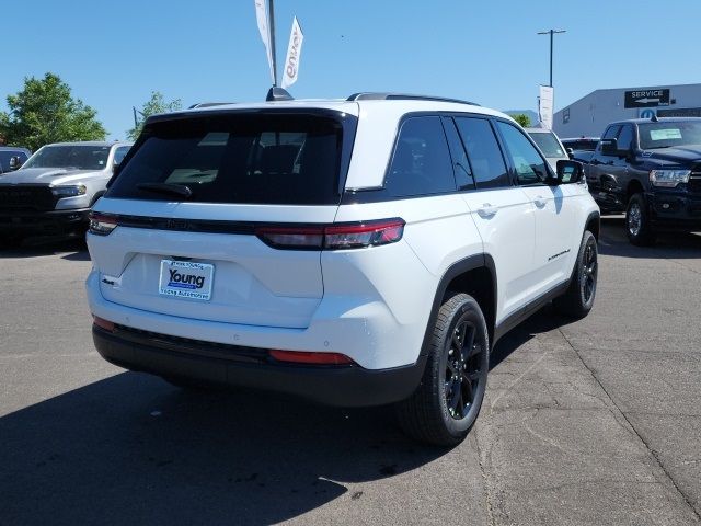 2024 Jeep Grand Cherokee Altitude