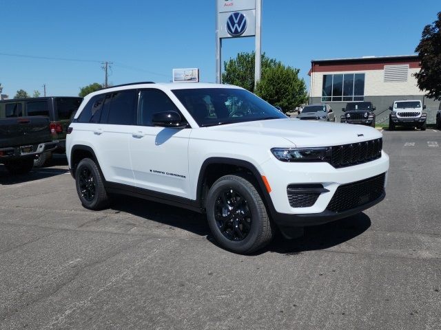 2024 Jeep Grand Cherokee Altitude