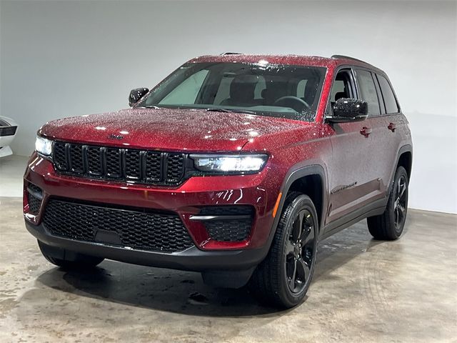 2024 Jeep Grand Cherokee Altitude