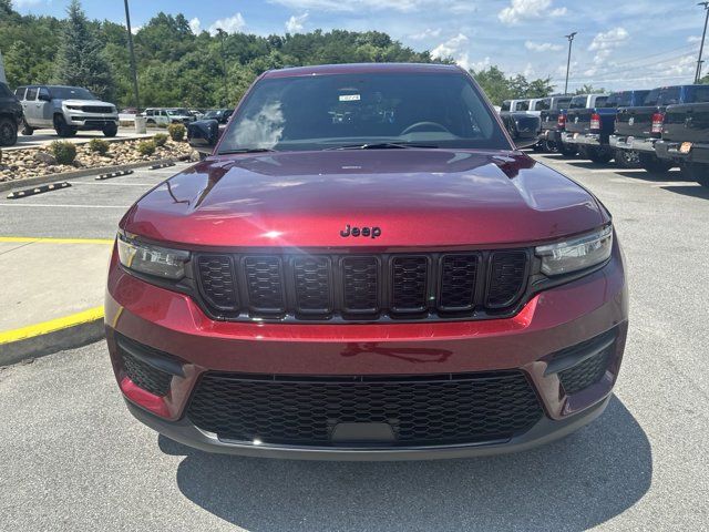 2024 Jeep Grand Cherokee Altitude