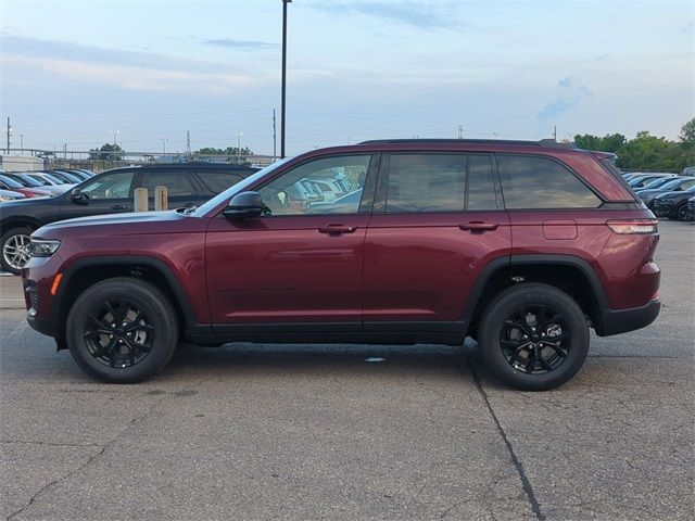 2024 Jeep Grand Cherokee Altitude