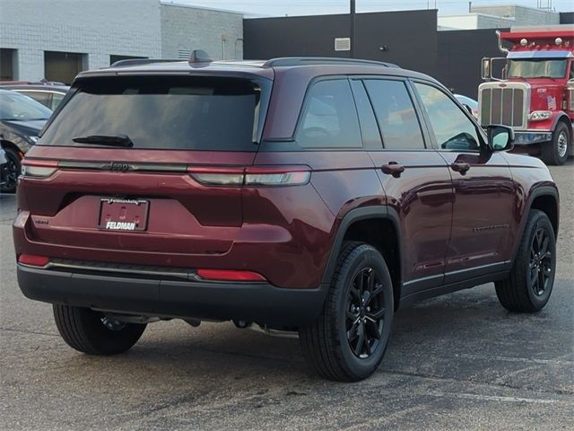 2024 Jeep Grand Cherokee Altitude