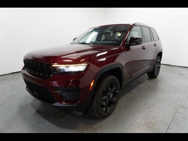 2024 Jeep Grand Cherokee Altitude X