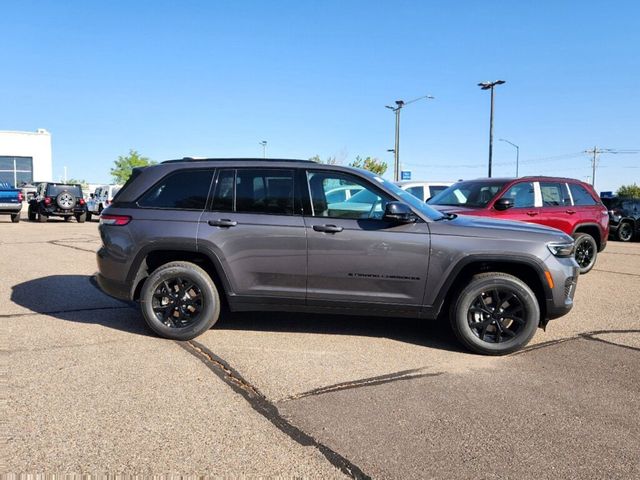 2024 Jeep Grand Cherokee Altitude