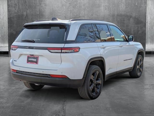 2024 Jeep Grand Cherokee Altitude