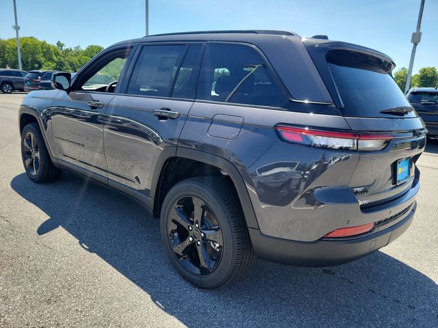 2024 Jeep Grand Cherokee Altitude