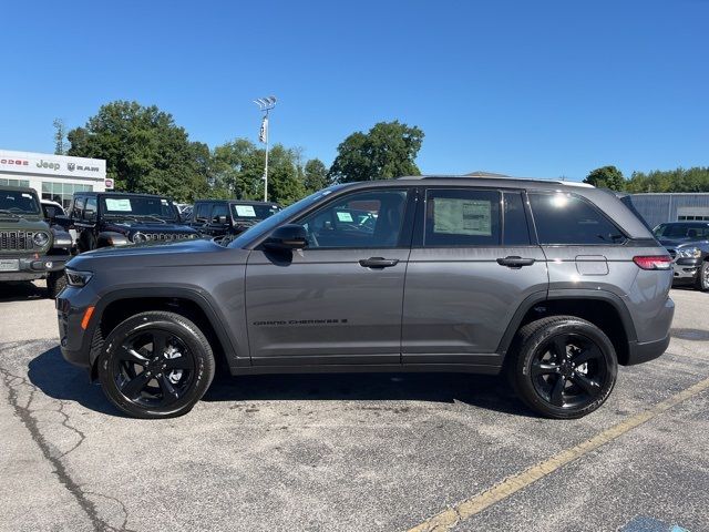 2024 Jeep Grand Cherokee Altitude