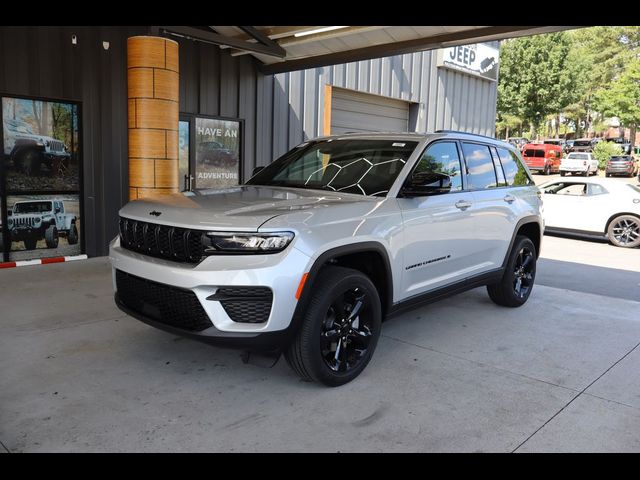 2024 Jeep Grand Cherokee Altitude