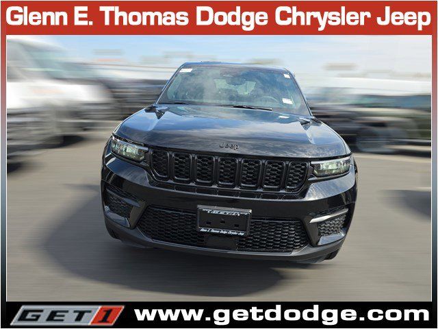 2024 Jeep Grand Cherokee Altitude