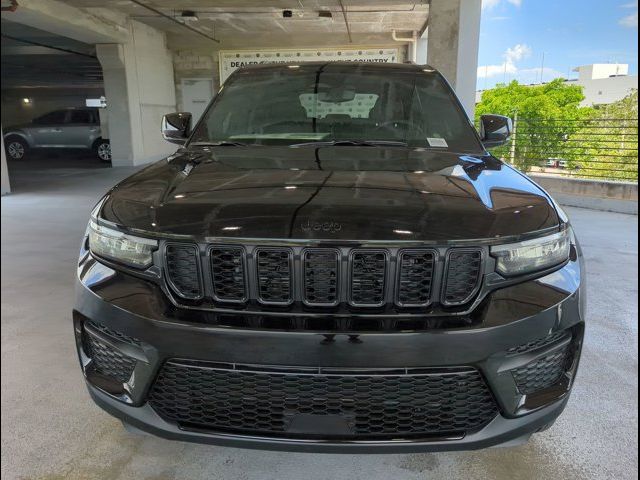 2024 Jeep Grand Cherokee Altitude