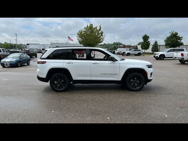 2024 Jeep Grand Cherokee Altitude X