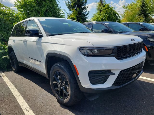 2024 Jeep Grand Cherokee Altitude