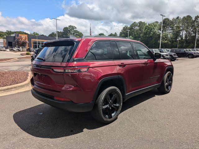 2024 Jeep Grand Cherokee Altitude