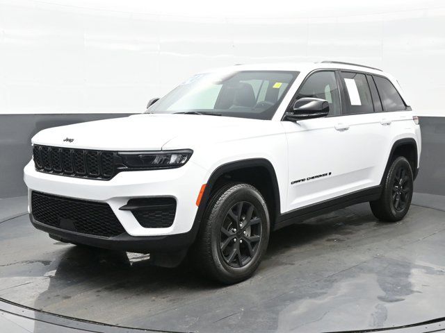 2024 Jeep Grand Cherokee Altitude