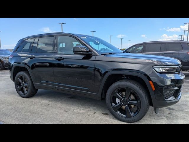 2024 Jeep Grand Cherokee Altitude X