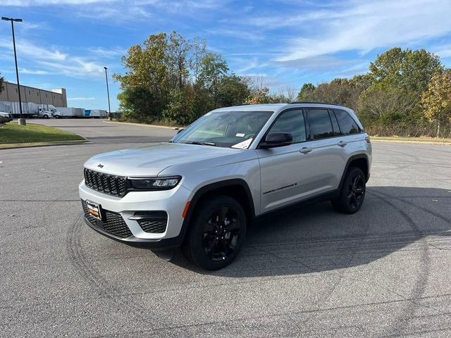 2024 Jeep Grand Cherokee Altitude X