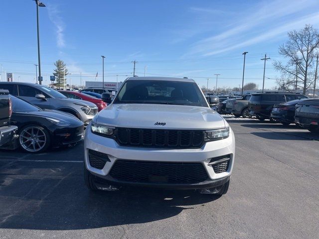 2024 Jeep Grand Cherokee Altitude X