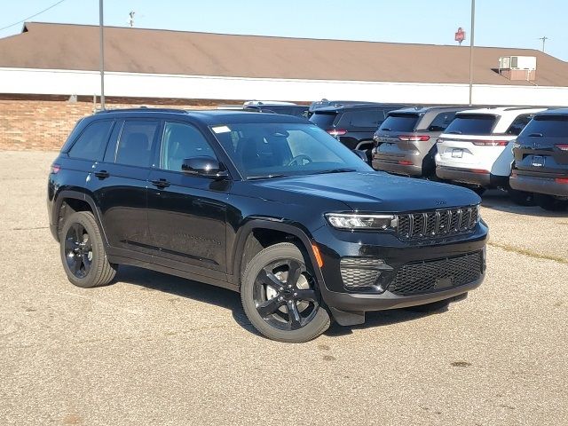 2024 Jeep Grand Cherokee Altitude X