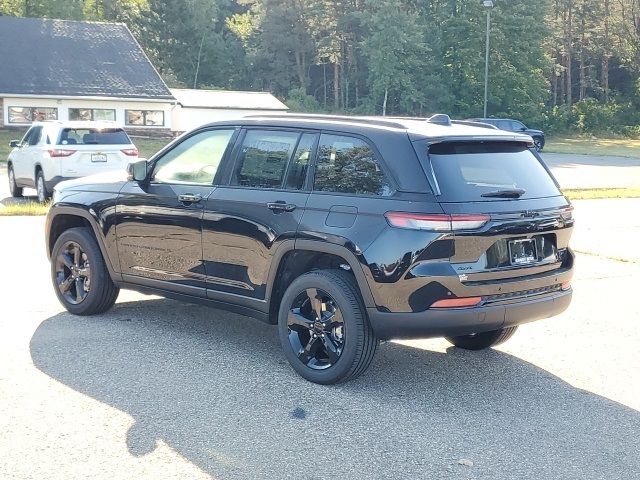 2024 Jeep Grand Cherokee Altitude X