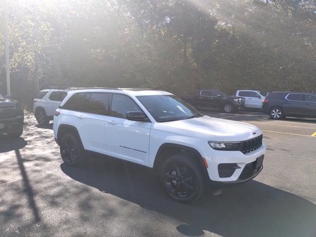 2024 Jeep Grand Cherokee Altitude X