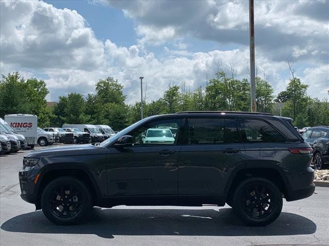 2024 Jeep Grand Cherokee Altitude X