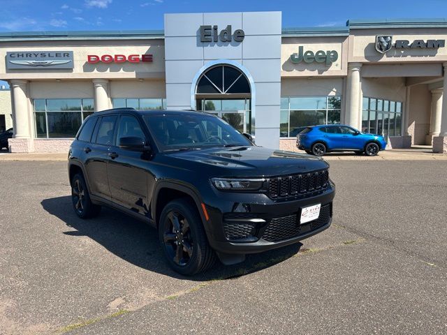 2024 Jeep Grand Cherokee Altitude X