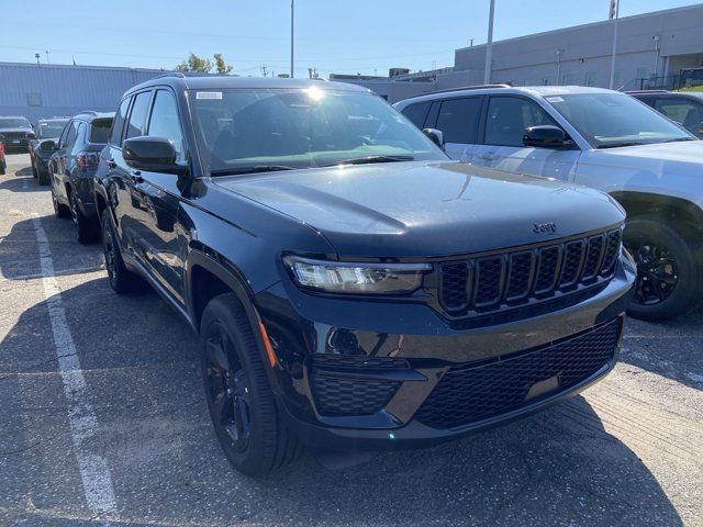 2024 Jeep Grand Cherokee Altitude X