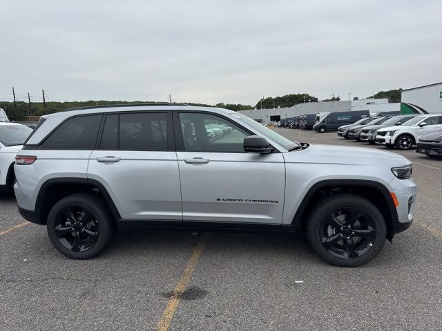 2024 Jeep Grand Cherokee Altitude X