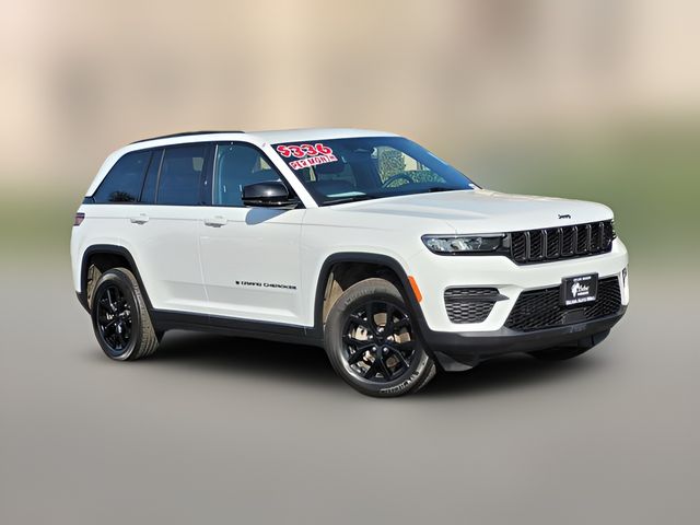 2024 Jeep Grand Cherokee Altitude