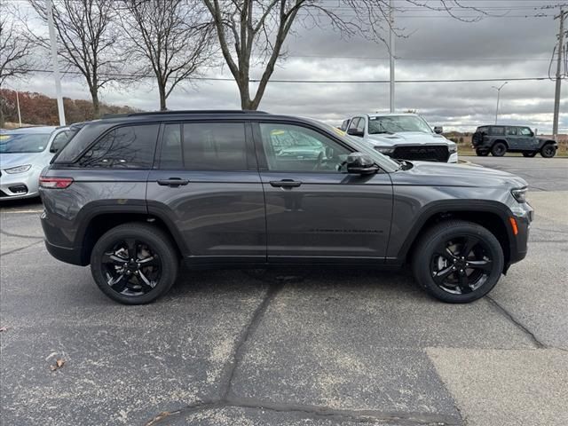 2024 Jeep Grand Cherokee Altitude X