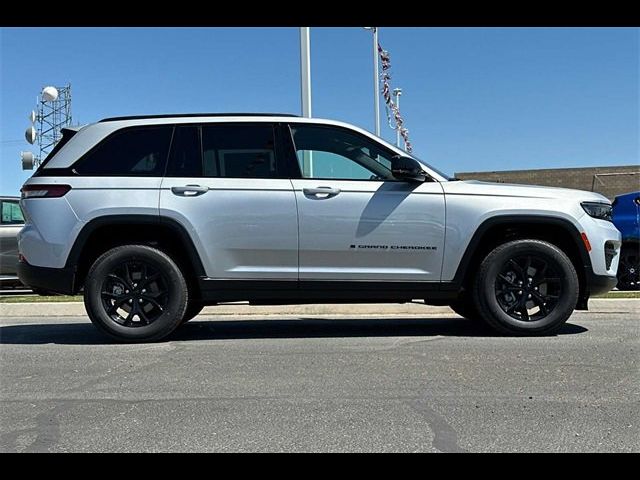 2024 Jeep Grand Cherokee Altitude X