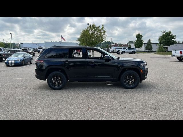 2024 Jeep Grand Cherokee Altitude X