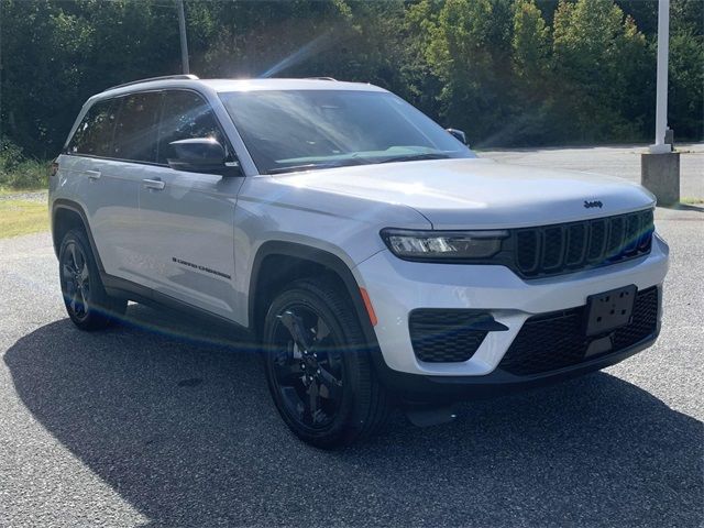 2024 Jeep Grand Cherokee Altitude X