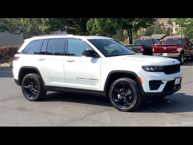 2024 Jeep Grand Cherokee Altitude X