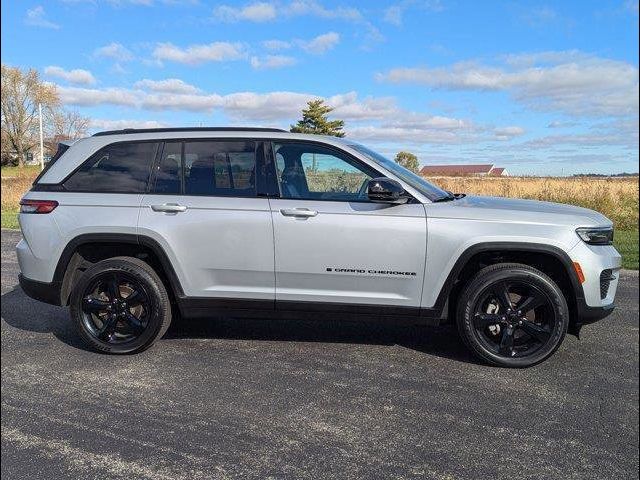 2024 Jeep Grand Cherokee Altitude X