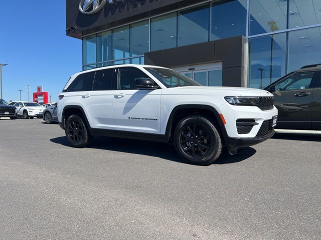 2024 Jeep Grand Cherokee Altitude