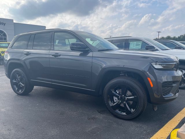 2024 Jeep Grand Cherokee Altitude X