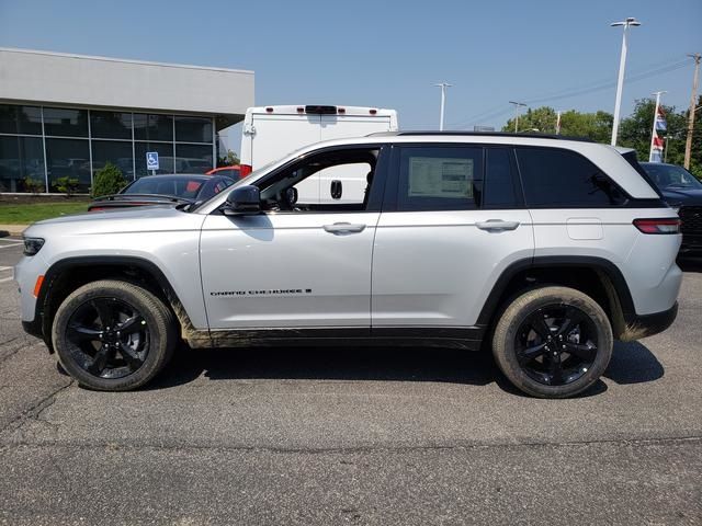 2024 Jeep Grand Cherokee Altitude X