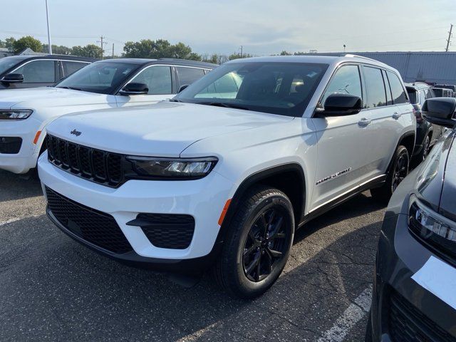 2024 Jeep Grand Cherokee Altitude X